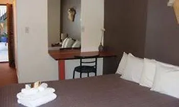 Pohutu Lodge Motel Rotorua 3*,  New Zealand