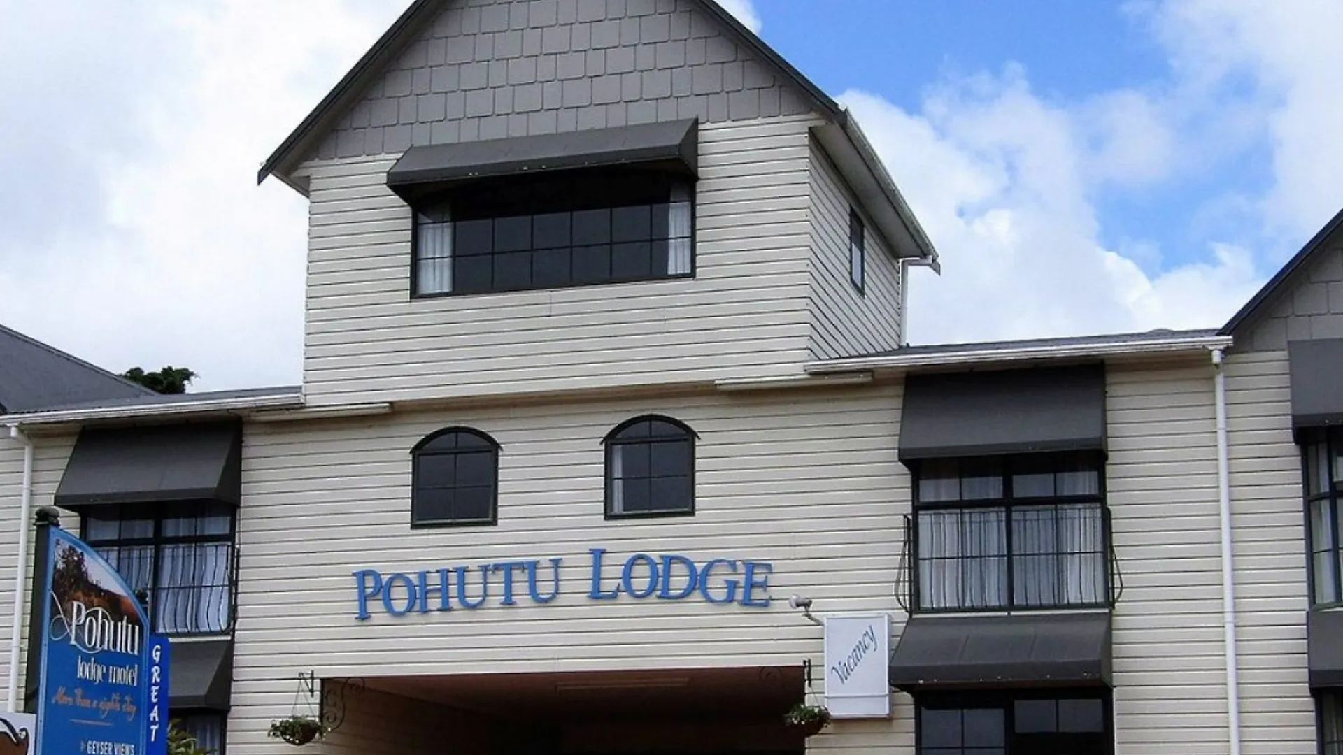 Pohutu Lodge Motel Rotorua