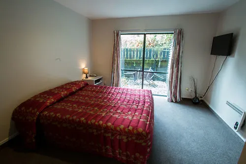 Pohutu Lodge Motel Rotorua 3*,  New Zealand