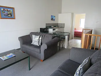 Pohutu Lodge Motel Rotorua