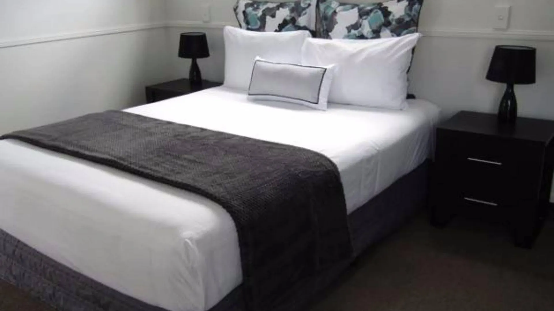 Pohutu Lodge Motel Rotorua
